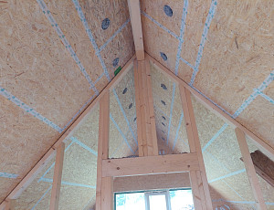 Zateplení dřevostavby pomocí celulózové foukané izolace